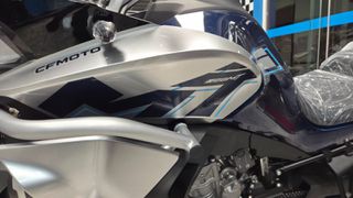 CFmoto 800ΜΤ Sport 2026 ΔΩΡΟ 3 ΒΑΛΙΤΣΟ ΑΛΟΥΜΙΝΙΟΥ ΓΝΗΣΙΟ-thumb-4