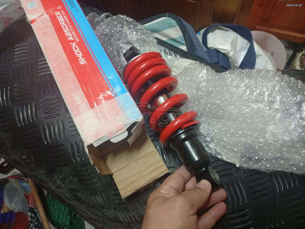 Πίσω αμορτισέρ gtr 150