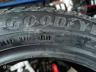 GOODYEAR VECTOR 4 SEASONS 215/55/17 94V-thumb-4