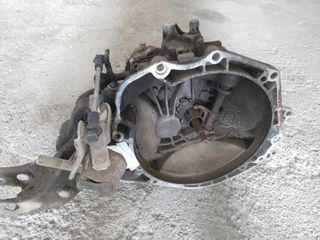 Σασμαν 5αρι  Opel corsa A 1.5D