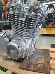 SUZUKI KATANA 1100-thumb-15
