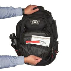 OGIO BACKPACK GAMBIT BLACK P/N: 111072_03-thumb-2