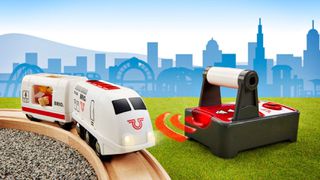 BRIO - Remote Control Travel Train (33510)-thumb-4