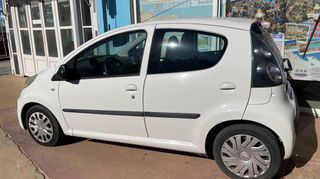 Citroen C1 2012-thumb-3