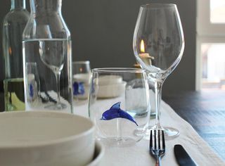 Winkee - Drinking Glasses - Handmade Dolphin / Gadgets-thumb-1