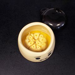 Winkee - Vampire Garlic Roaster and Storage / Gadgets-thumb-4