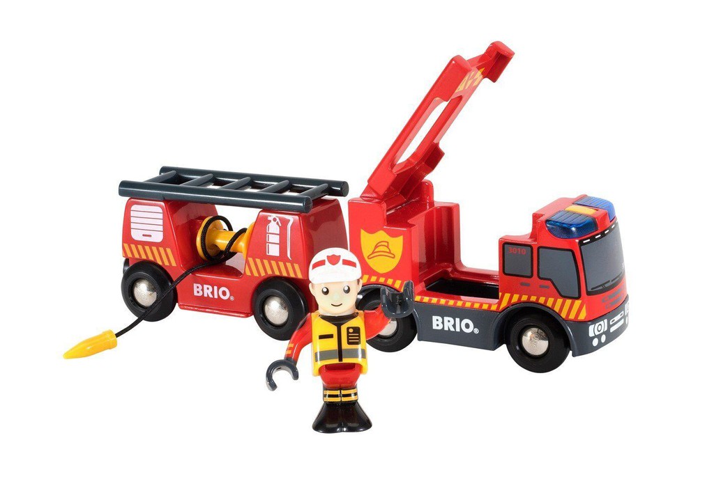 BRIO - Emergency Fire Engine (33811) / Toys