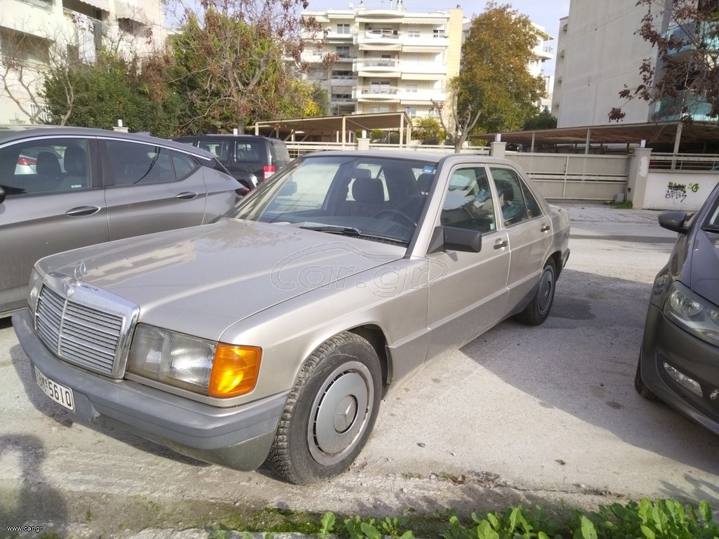 Mercedes-Benz 190 1990 190 E 1,8