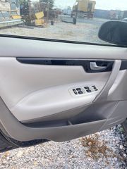 Volvo V70 2004-thumb-5
