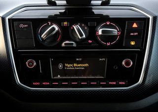 Volkswagen Up 2020 1.000cc LOUNGE 5 ΘΥΡΩΝ BLUETOOTH-CAMERA-ZANTEΣ 15΄΄-thumb-13