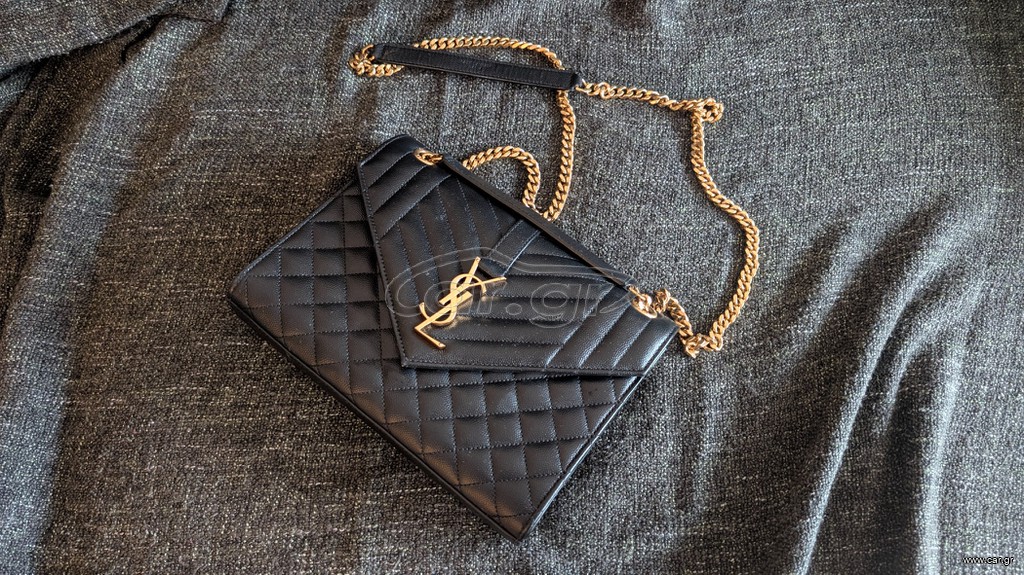 Saint Laurent Envelop small black