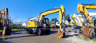 Εκσκαφέας Με Λάστιχα Liebherr 2013 A918 C