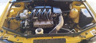 Renault Megane 2000-thumb-31