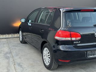 Volkswagen Golf 2010 1.4-thumb-8