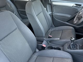 Volkswagen Golf 2010 1.4-thumb-14