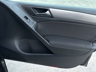 Volkswagen Golf 2010 1.4-thumb-15