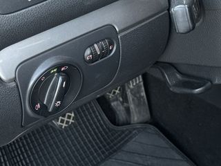 Volkswagen Golf 2010 1.4-thumb-20