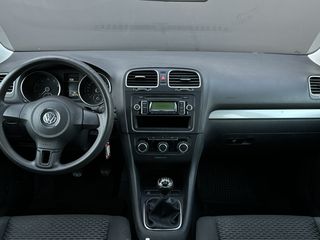 Volkswagen Golf 2010 1.4-thumb-23
