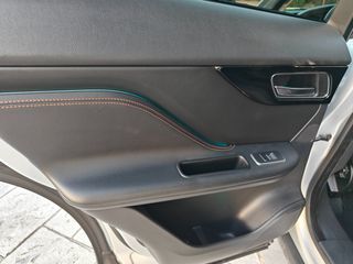 Jaguar F-Pace 2016 R- SPORT   2.0 DIESEL-thumb-20