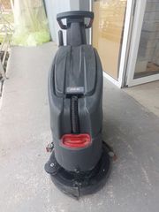 ΕΠΑΓΓΕΛΜΑΤΙΚΗ ΣΚΟΥΠΑ