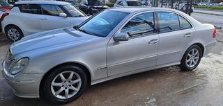 Mercedes-Benz E 200 2004 AVANTGARDE KOMPRESSOR AUTOMATO-thumb-5