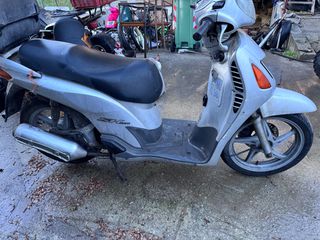 Honda SH 150 2000-thumb-1