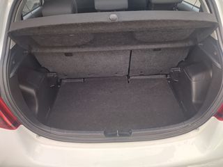 Toyota Yaris 2016 DIESEL D-4D-thumb-24