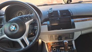 Bmw X5 2001 X5 4.4I-thumb-2
