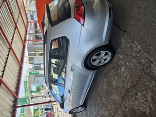 Volkswagen Golf 2016 DSG 1.6DIESEL-thumb-3