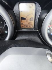 Yamaha XMAX 250 2011-thumb-10