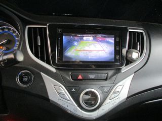 Suzuki Baleno 2019-thumb-7