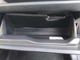 Toyota Yaris 2015 1.3 VVTI CAMERA-thumb-56