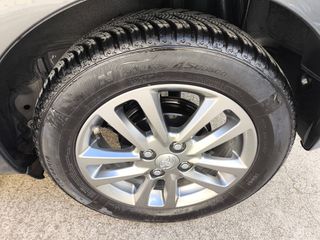 Toyota Yaris 2015 1.3 VVTI CAMERA-thumb-25