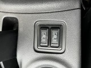 Mitsubishi Plug-in Hybrid Outlander 2013 Instyle+ 4WD-thumb-23