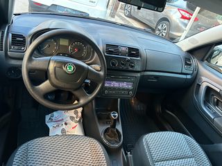Skoda Roomster 2011 1.2 TSI-thumb-13