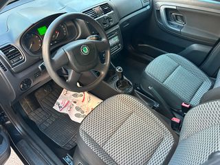 Skoda Roomster 2011 1.2 TSI-thumb-14