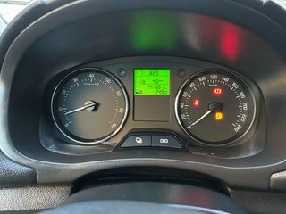 Skoda Roomster 2011 1.2 TSI-thumb-16