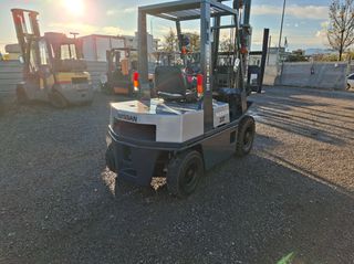 Nissan 2011 Nissan 2,0ton πλάγια μετατόπιση αυτόματο-thumb-5