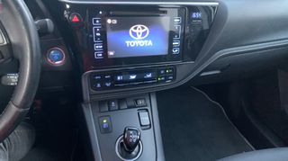 Toyota Auris 2018 FULL EXTRA-thumb-35