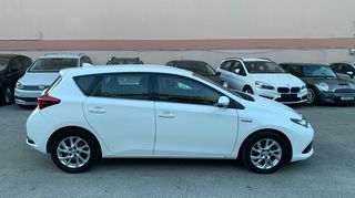 Toyota Auris 2018 FULL EXTRA-thumb-9
