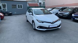 Toyota Auris 2018 FULL EXTRA-thumb-16