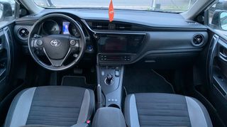 Toyota Auris 2018 FULL EXTRA-thumb-29