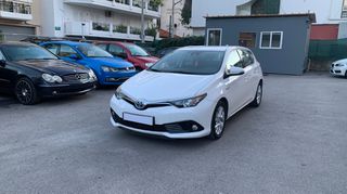 Toyota Auris 2018 FULL EXTRA-thumb-3