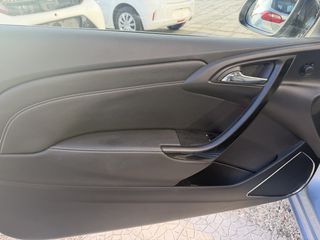 Opel Astra 2015 GTC TURBO-thumb-11