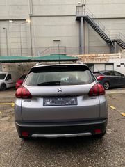 Peugeot 2008 2016-thumb-4
