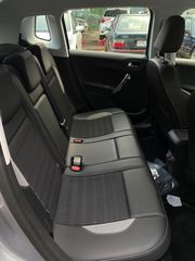 Peugeot 2008 2016-thumb-23