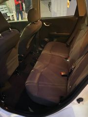 Honda Jazz 2011-thumb-17