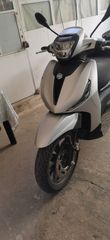 Piaggio Beverly 400 2023 Beverly 400 S