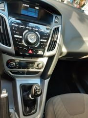 Ford Focus 2012-thumb-10