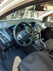 Ford Focus 2012-thumb-12